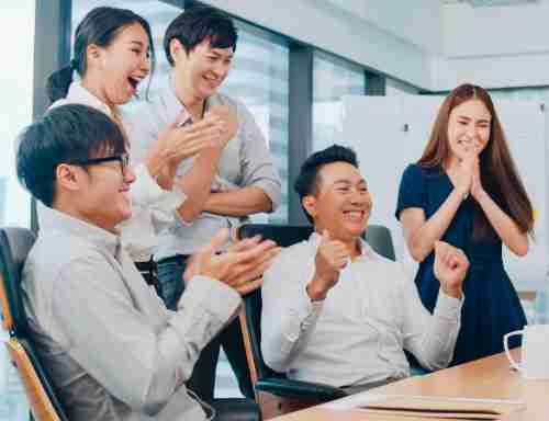 在赏金国际学习、、、成长茁壮